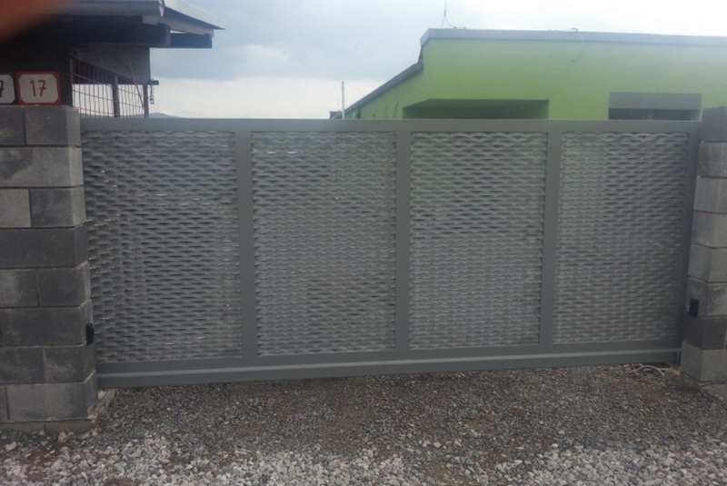 Vstupné brány - ťahokov Vstupné brány - ťahokov