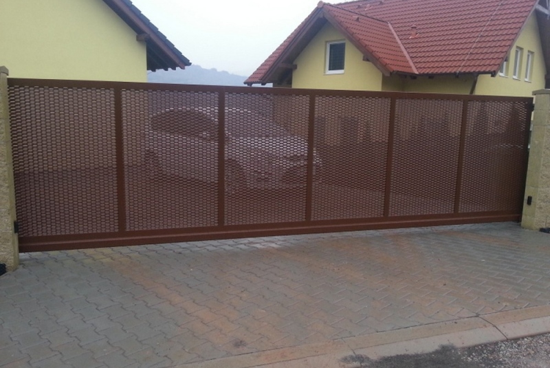 Vstupné brány - ťahokov Vstupné brány - ťahokov