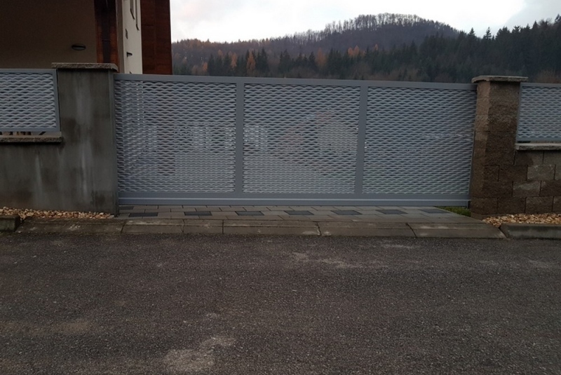 Vstupné brány - ťahokov Vstupné brány - ťahokov