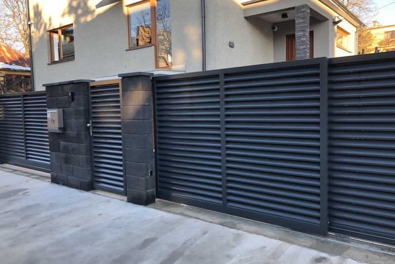 Vstupné brány - Z oceľová lamela Vstupné brány - Z oceľová lamela