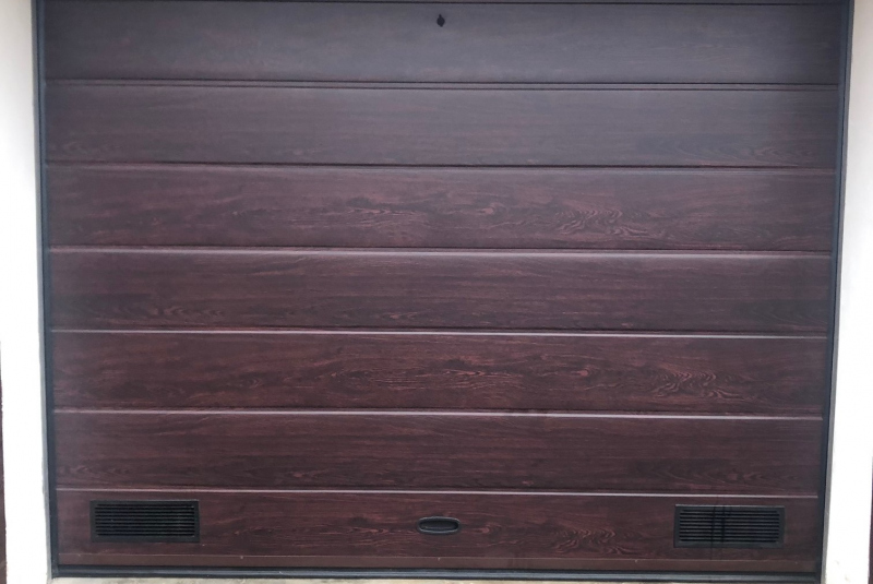 Garážové brány Garážové brány