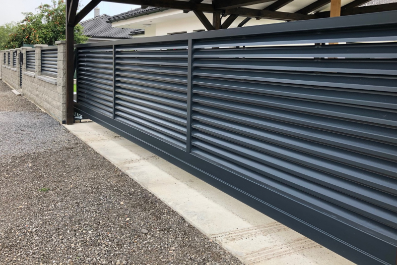 Vstupné brány - Z oceľová lamela Vstupné brány - Z oceľová lamela