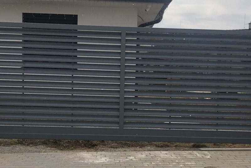 Vstupné brány - Z oceľová lamela Vstupné brány - Z oceľová lamela