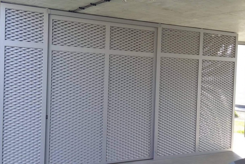 Zábradlia, balkony, prístrešky Zábradlia, balkony, prístrešky
