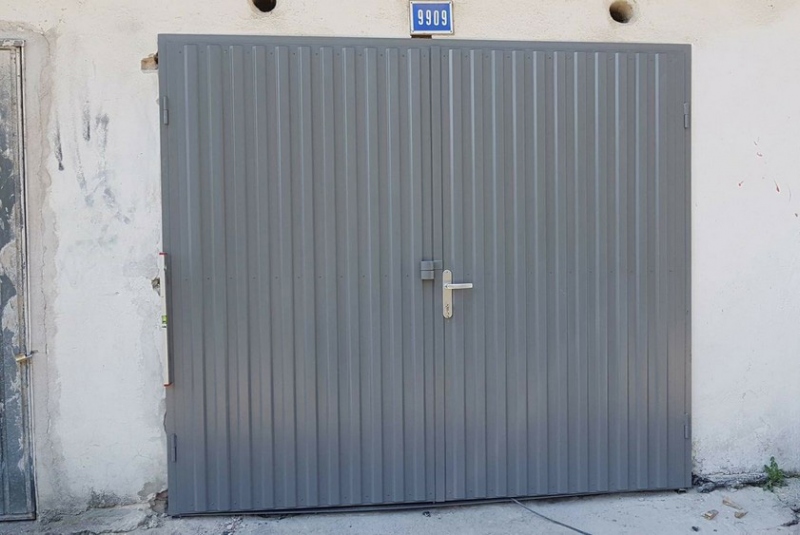 Garážové brány Garážové brány