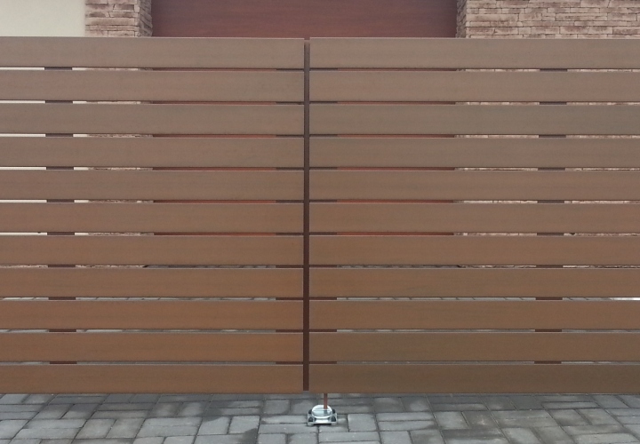 Dvojkrídlová vstupná brána